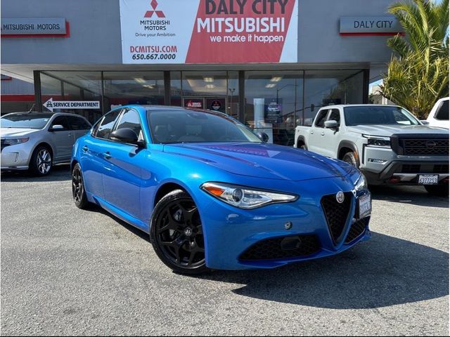 2021 Alfa Romeo Giulia Base