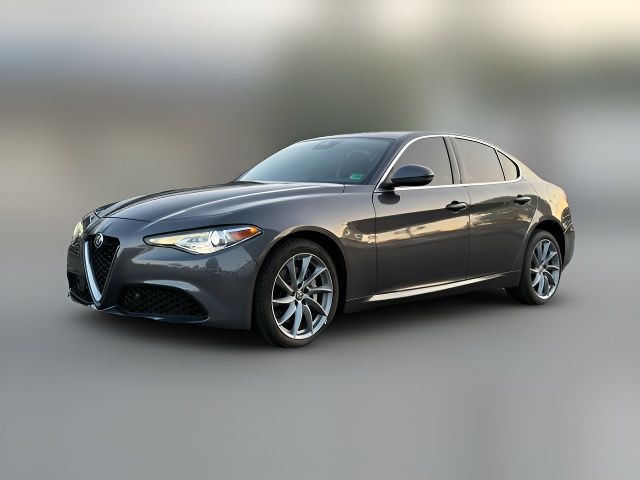 2021 Alfa Romeo Giulia Base