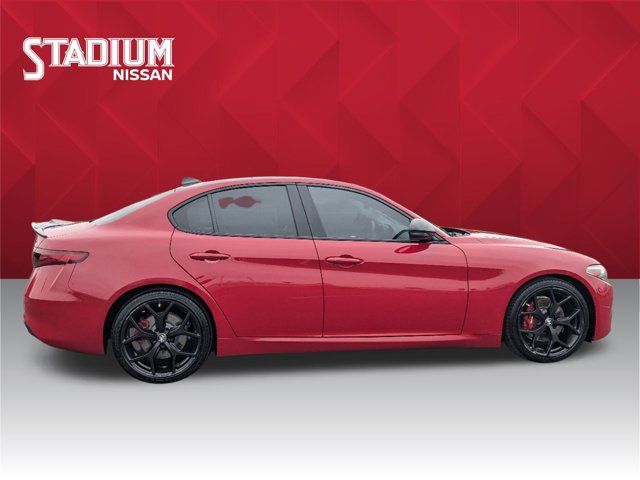 2021 Alfa Romeo Giulia Ti