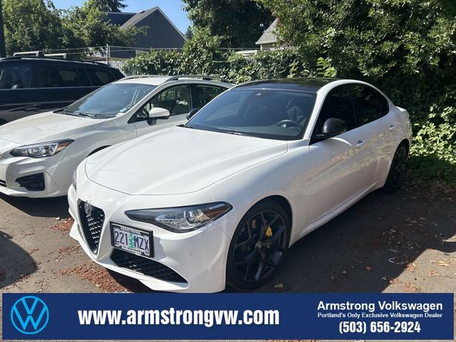 2021 Alfa Romeo Giulia Ti