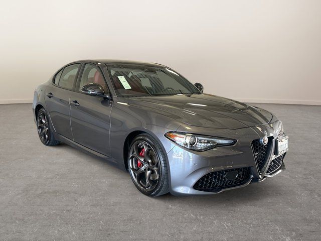 2021 Alfa Romeo Giulia Ti Sport