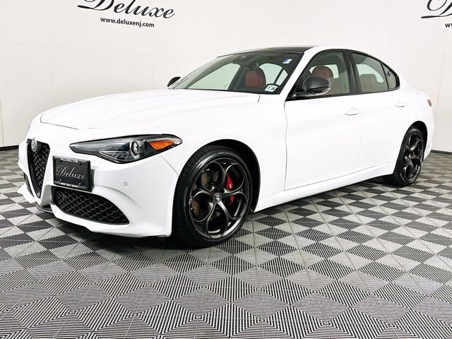 2021 Alfa Romeo Giulia Ti Sport