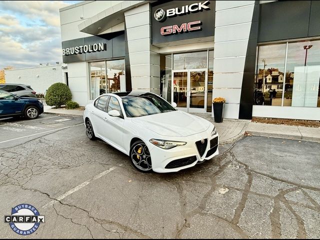 2021 Alfa Romeo Giulia Ti Sport