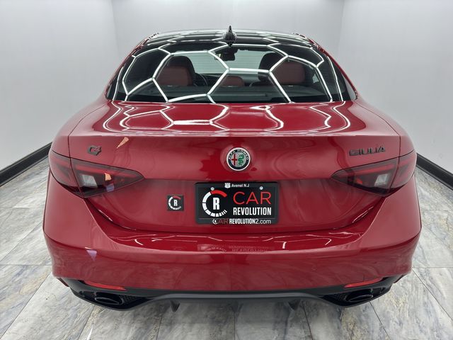 2021 Alfa Romeo Giulia Ti Sport