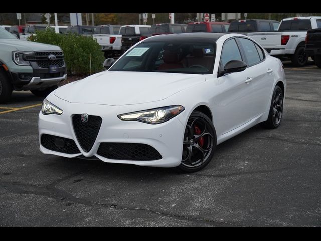 2021 Alfa Romeo Giulia Ti Sport