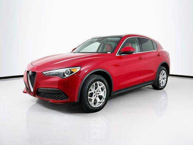 2021 Alfa Romeo Stelvio Base