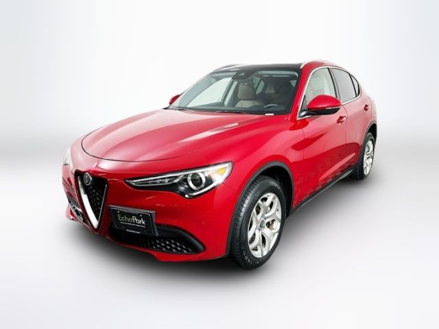 2021 Alfa Romeo Stelvio Base