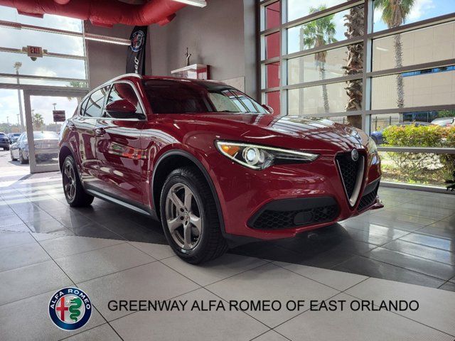 2021 Alfa Romeo Stelvio Base