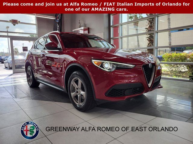 2021 Alfa Romeo Stelvio Base