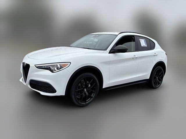 2021 Alfa Romeo Stelvio Base