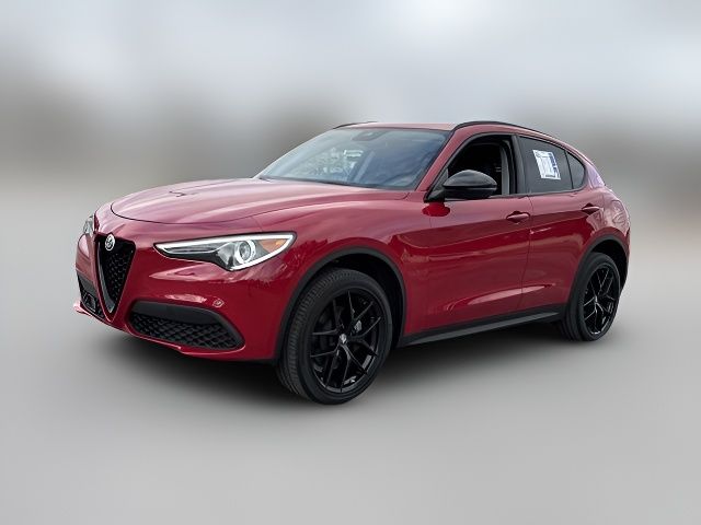 2021 Alfa Romeo Stelvio Base