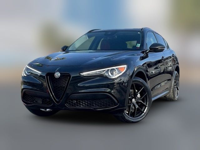 2021 Alfa Romeo Stelvio Base