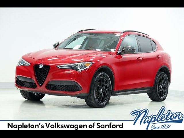 2021 Alfa Romeo Stelvio Base