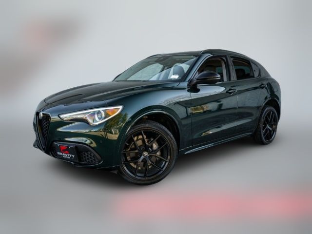 2021 Alfa Romeo Stelvio Base