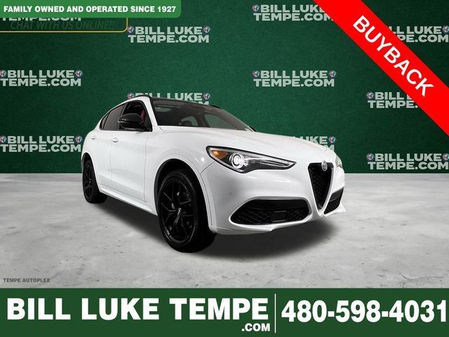 2021 Alfa Romeo Stelvio Base