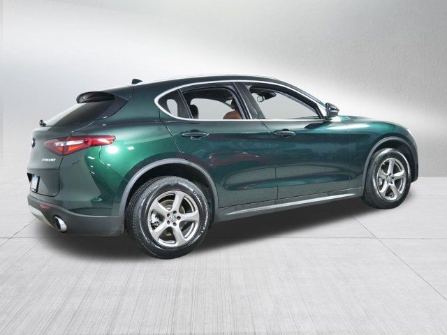 2021 Alfa Romeo Stelvio Base