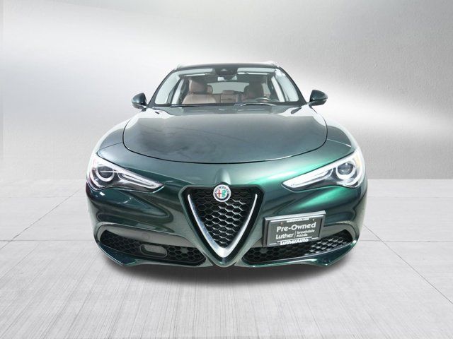 2021 Alfa Romeo Stelvio Base