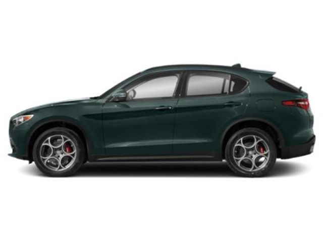 2021 Alfa Romeo Stelvio Base