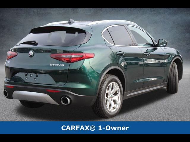 2021 Alfa Romeo Stelvio Base