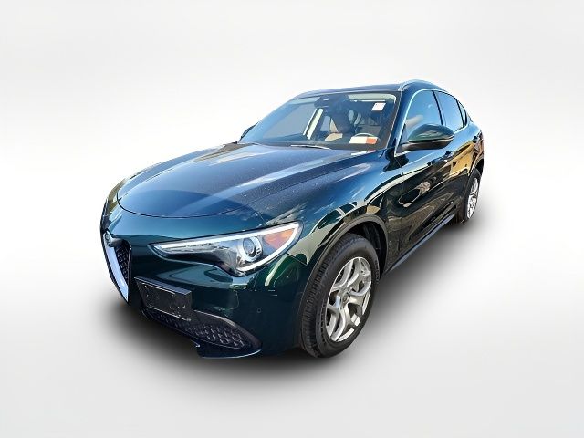 2021 Alfa Romeo Stelvio Base