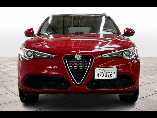 2021 Alfa Romeo Stelvio Base