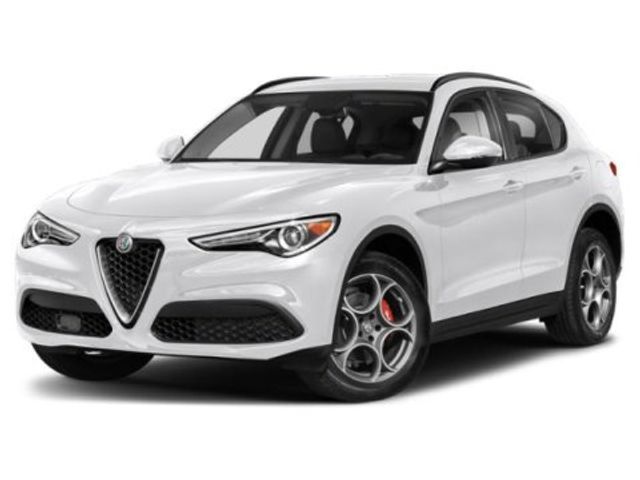 2021 Alfa Romeo Stelvio Base