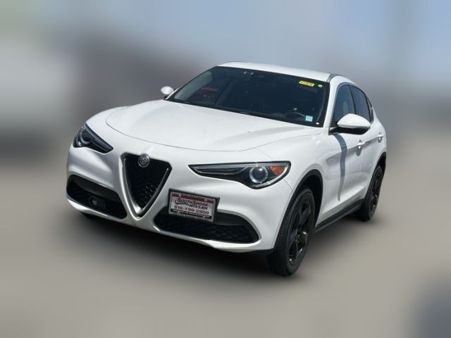 2021 Alfa Romeo Stelvio Base