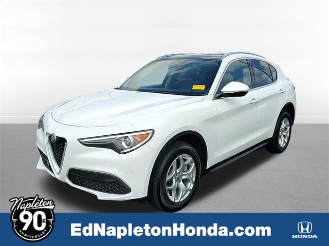 2021 Alfa Romeo Stelvio Base