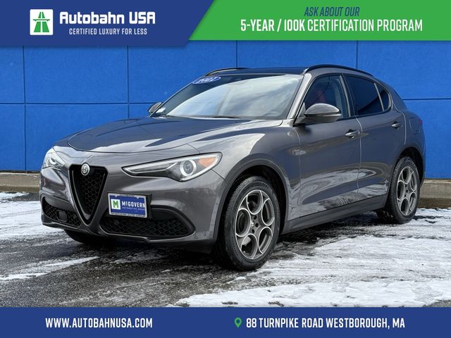 2021 Alfa Romeo Stelvio Base