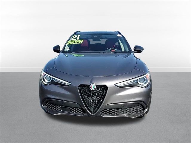 2021 Alfa Romeo Stelvio Base