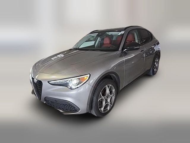 2021 Alfa Romeo Stelvio Base