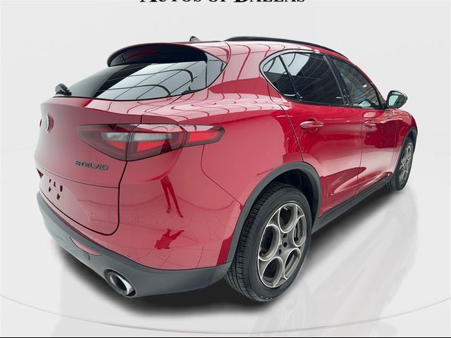 2021 Alfa Romeo Stelvio Base