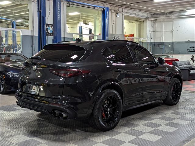 2021 Alfa Romeo Stelvio Quadrifoglio