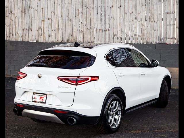 2021 Alfa Romeo Stelvio Base