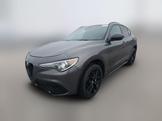 2021 Alfa Romeo Stelvio Base