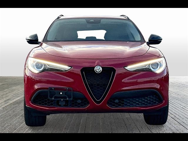 2021 Alfa Romeo Stelvio Base