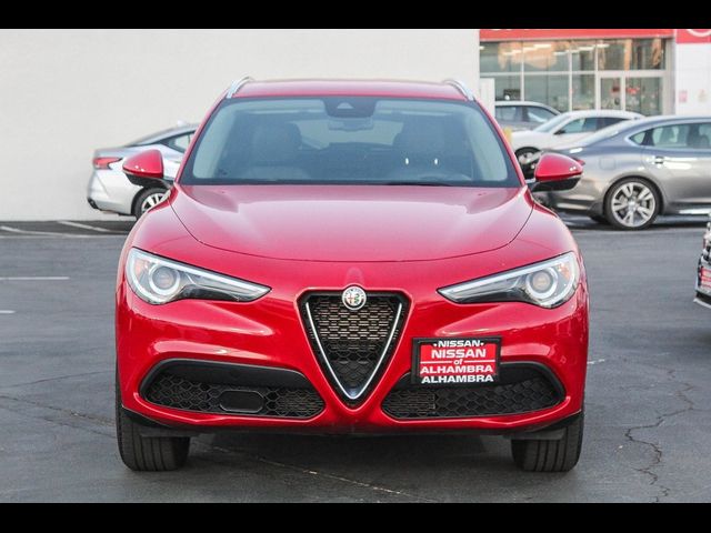 2021 Alfa Romeo Stelvio Base