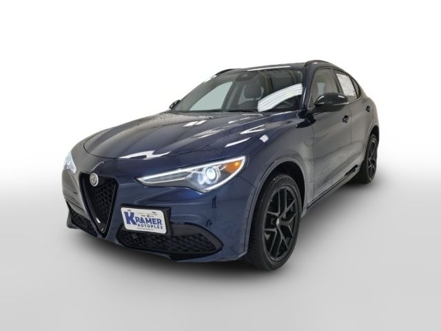 2021 Alfa Romeo Stelvio Base