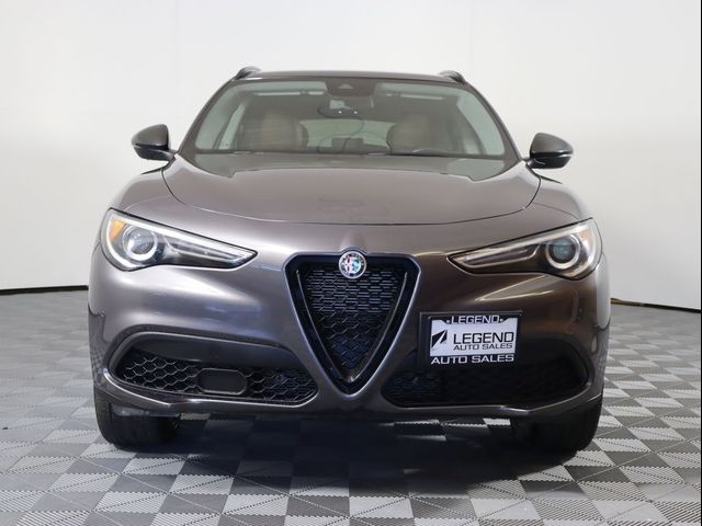 2021 Alfa Romeo Stelvio Base