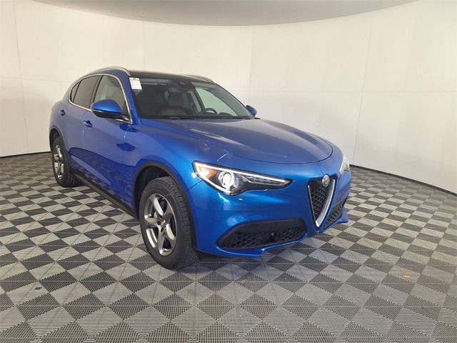 2021 Alfa Romeo Stelvio Base