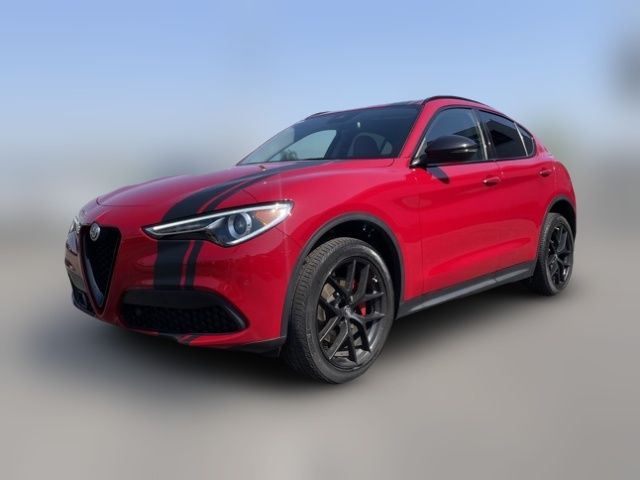 2021 Alfa Romeo Stelvio Base