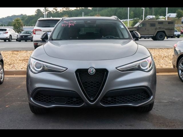 2021 Alfa Romeo Stelvio Base