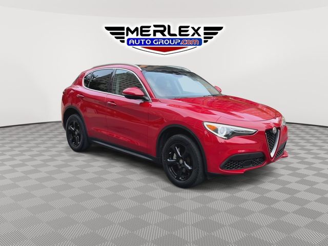 2021 Alfa Romeo Stelvio Base