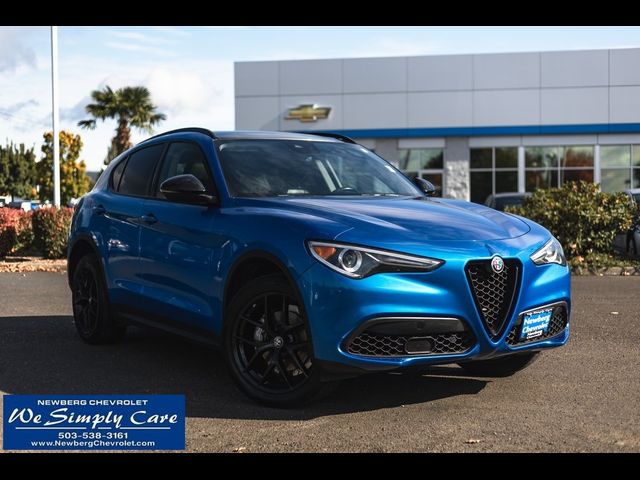 2021 Alfa Romeo Stelvio Base