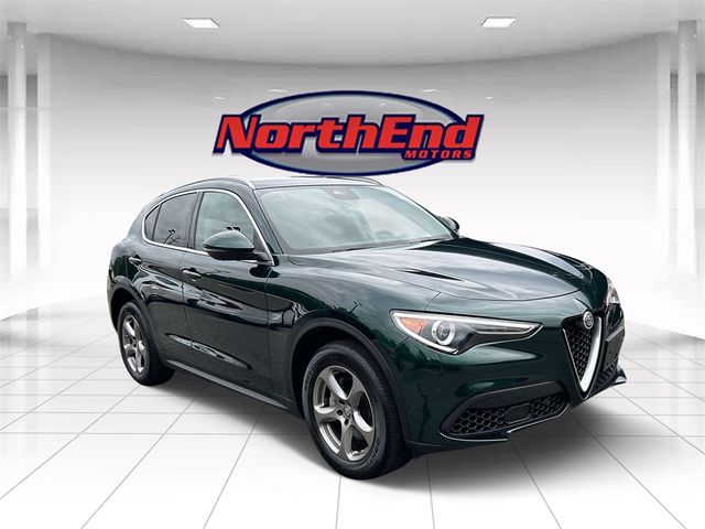 2021 Alfa Romeo Stelvio Base