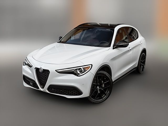 2021 Alfa Romeo Stelvio Base