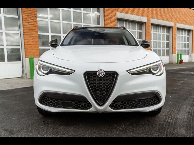 2021 Alfa Romeo Stelvio Base