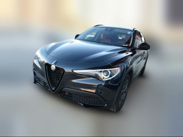 2021 Alfa Romeo Stelvio Base