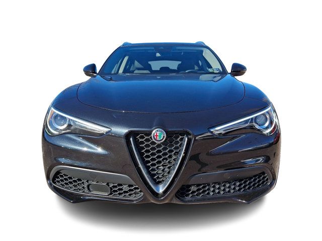 2021 Alfa Romeo Stelvio Base