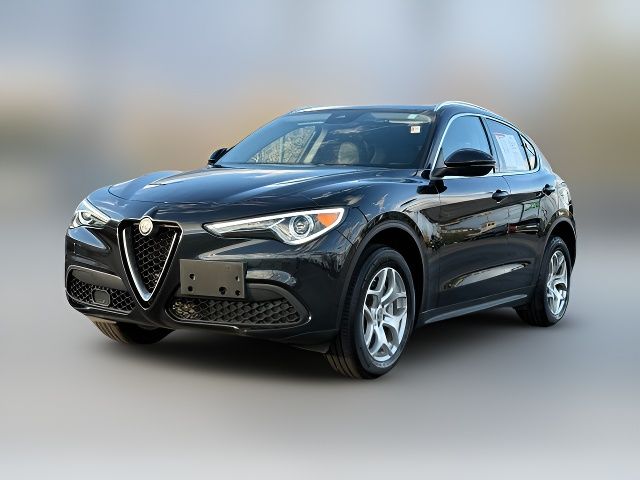 2021 Alfa Romeo Stelvio Base